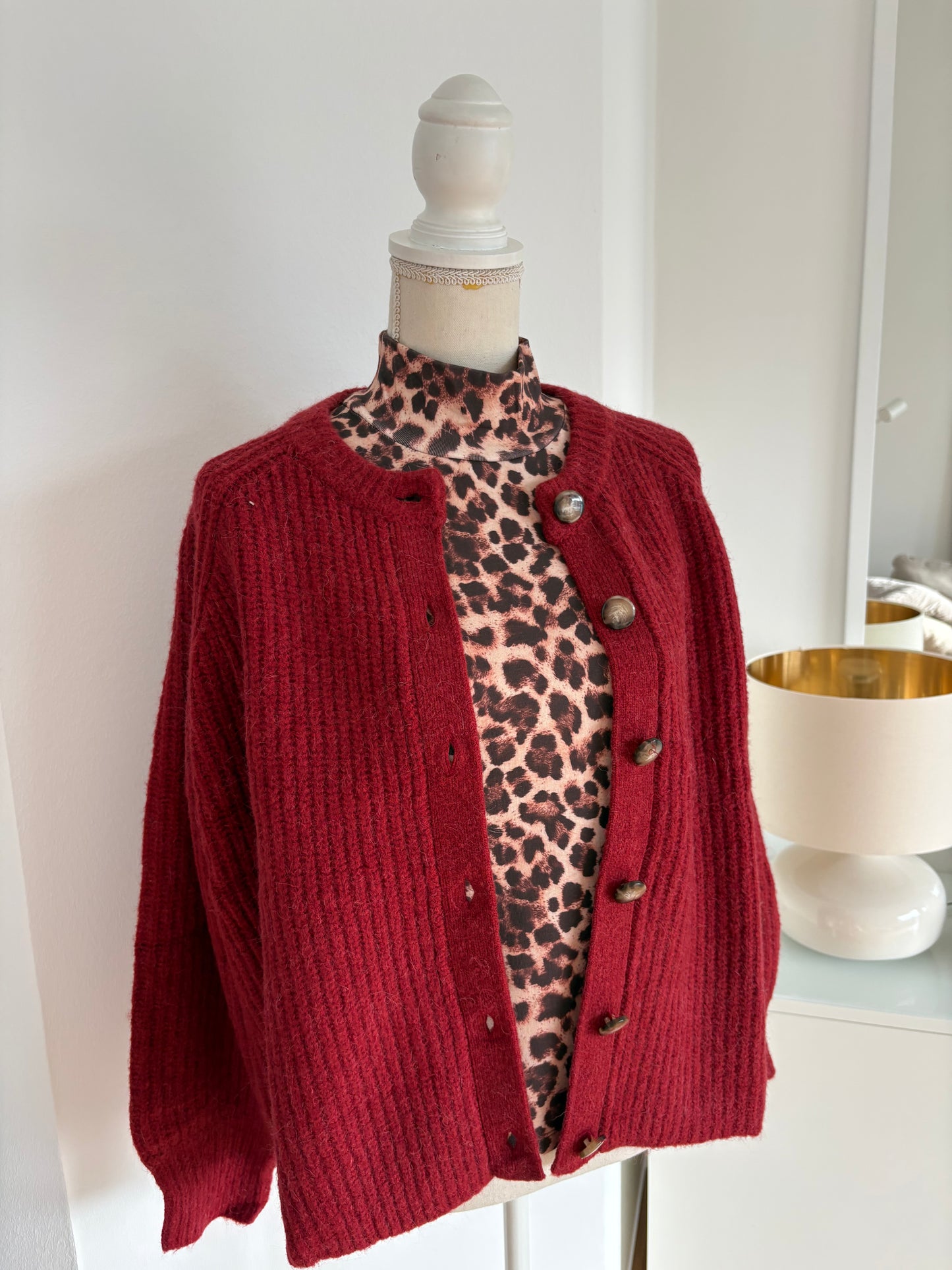 Figurbetontes Baumwoll-Langarmshirt mit Leopardenmuster