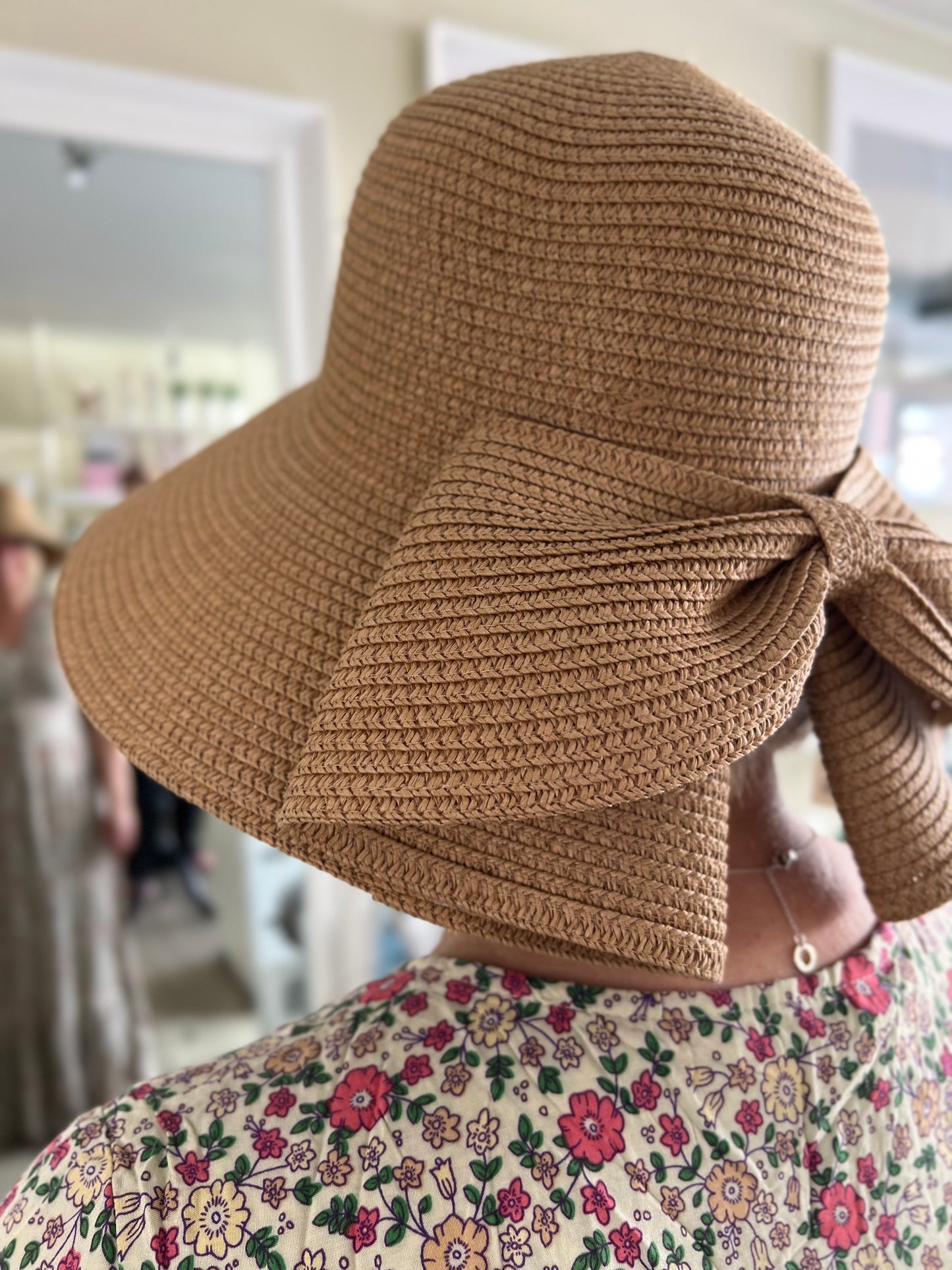 Sonnenhut mit Schleife